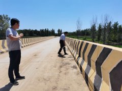 聊城市徒駭河馬頰河防洪治理工程莘縣境內(nèi)為徒駭河、馬頰河兩條線路，河道軸線距離共81KM，共有建筑物51座：橋梁16座，排水閘35座（其中7座維修）。目前，莘縣境內(nèi)新建或改建建筑