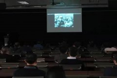 按照黨史學習教育工作安排， 4月16日下午組織公司黨員干部，在東五樓會議室集中觀看抗美援朝題材電影《金剛川》， 黨員干部追憶中國人民志愿軍雄赳赳、氣昂昂，跨過鴨綠江奔赴
